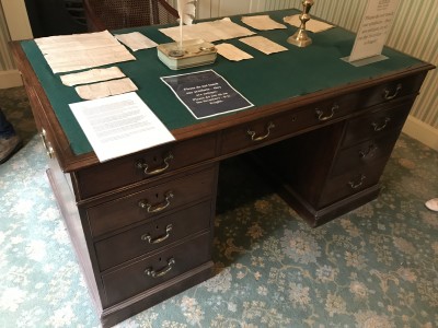 Robert Owen's desk image