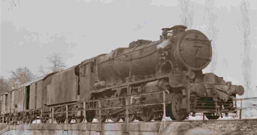 8f 2-8-0 No.45170 on the Samsun to Sivas Line 1