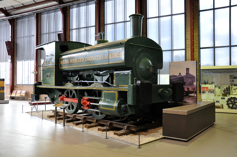 Gibb & Hogg Steam Locomotive