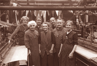 Photograph of Veteran Weavers, Constable Works image