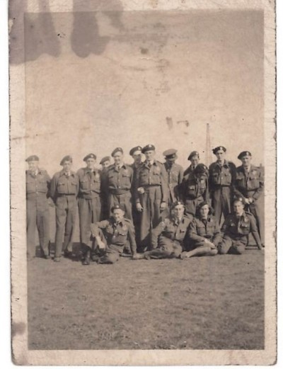 Photograph of soldiers image