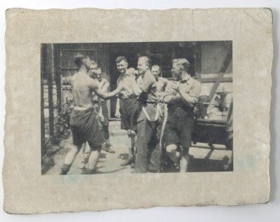 Photograph of a group of soldiers boxing image