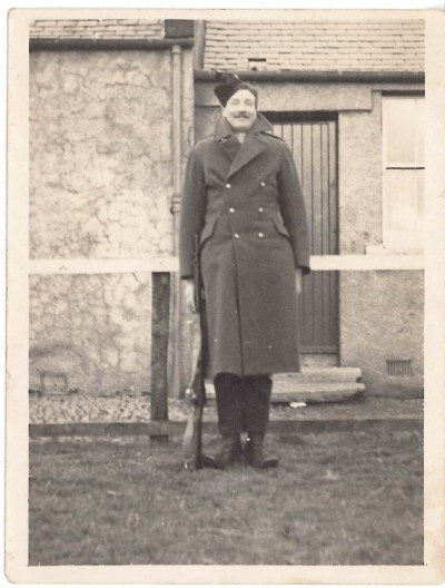 Photograph of a soldier image